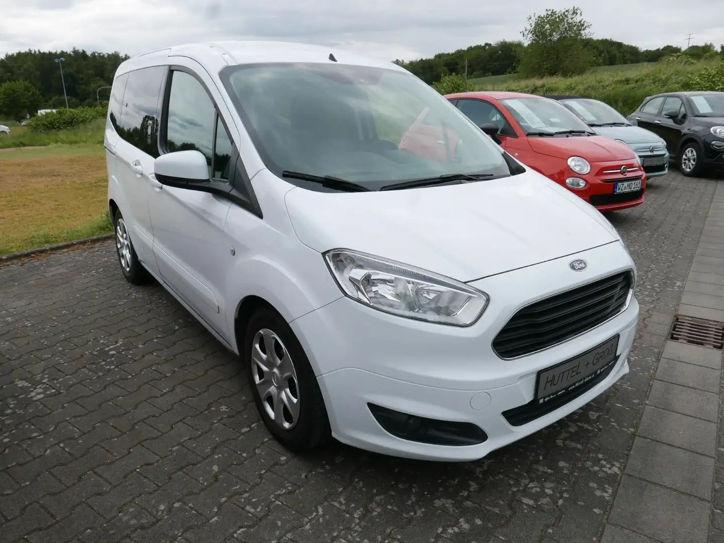 Ford Tourneo Courier EcoBoost 74kW Trend Weiß - 2