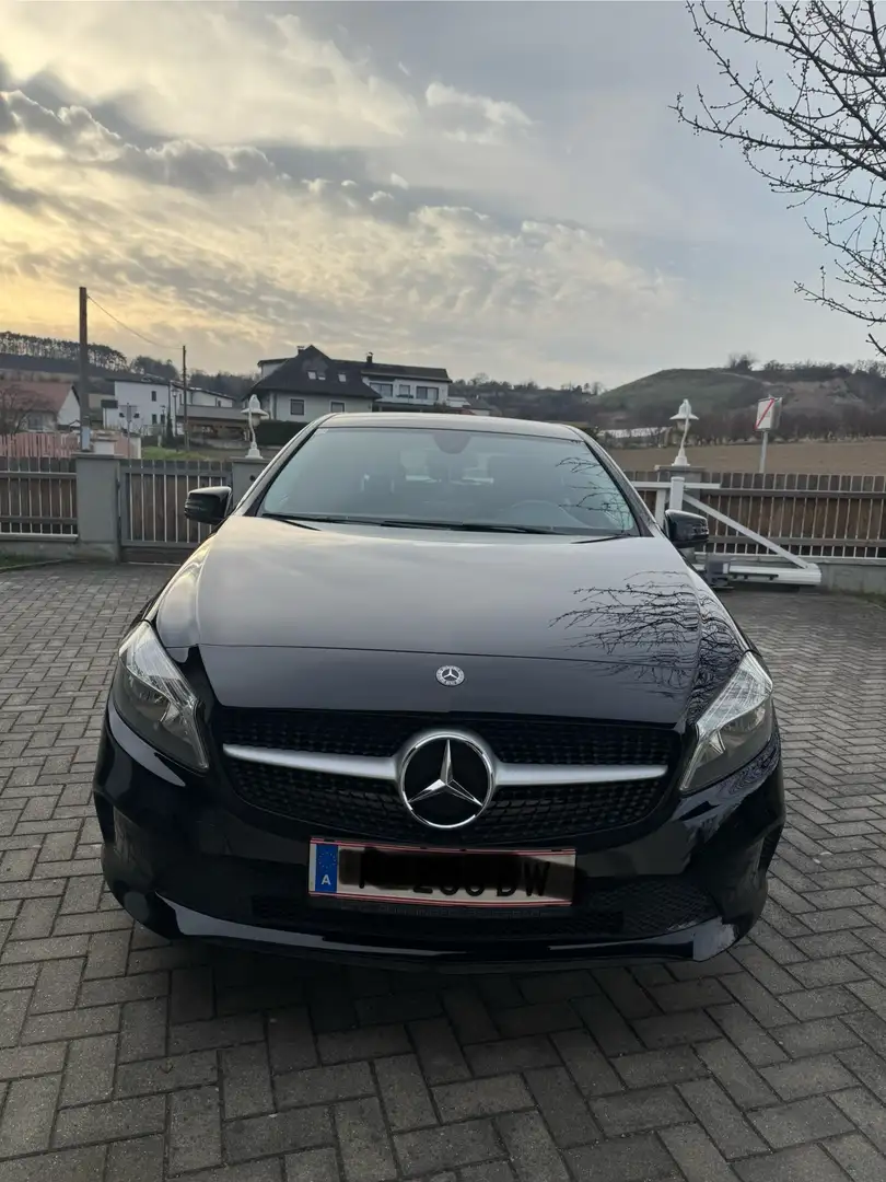 Mercedes-Benz A 160 A 160 d Schwarz - 1