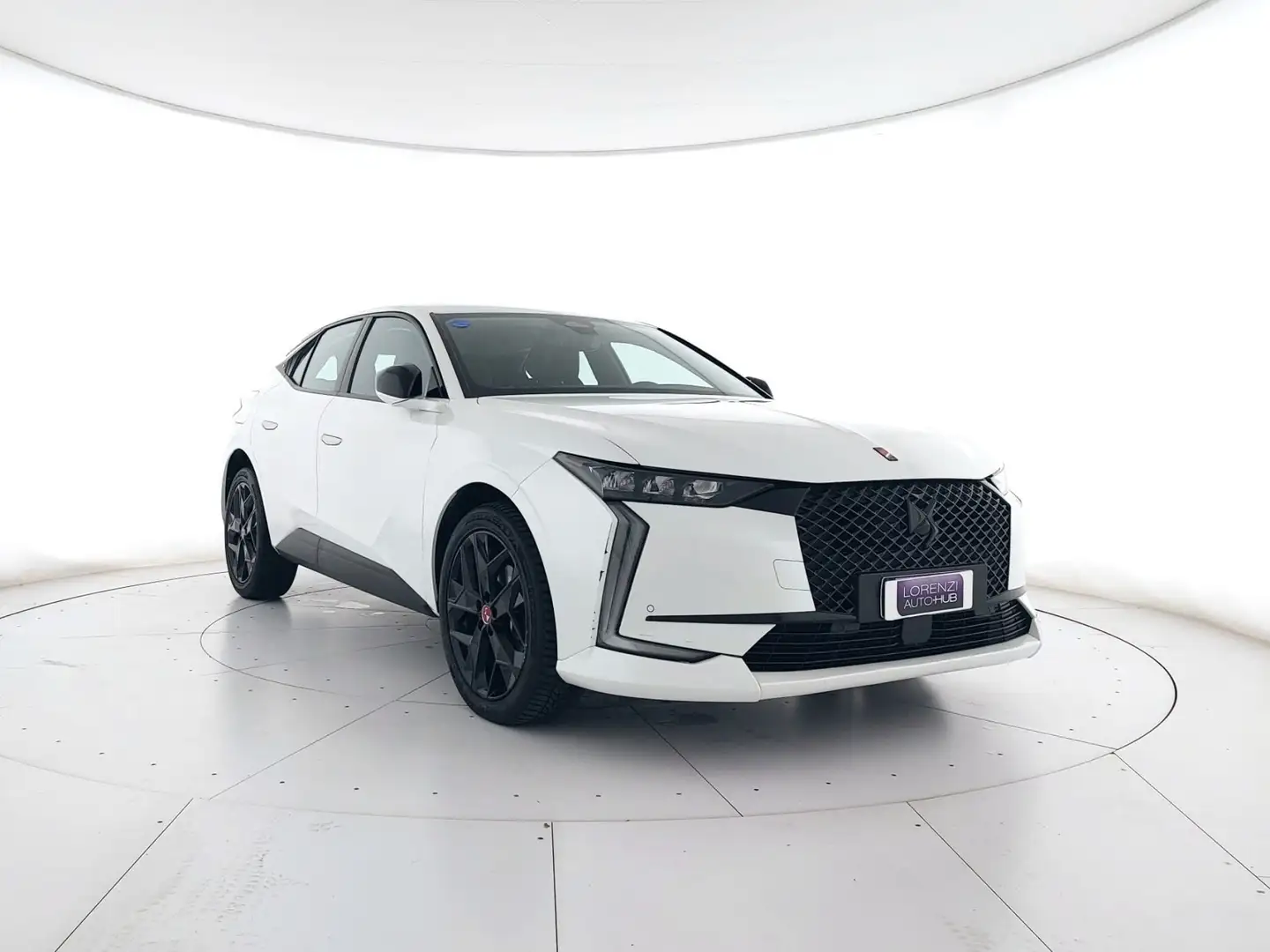 DS Automobiles DS 4 4 1.5 bluehdi Performance Line 130cv auto HEAD-UP+ Bianco - 1