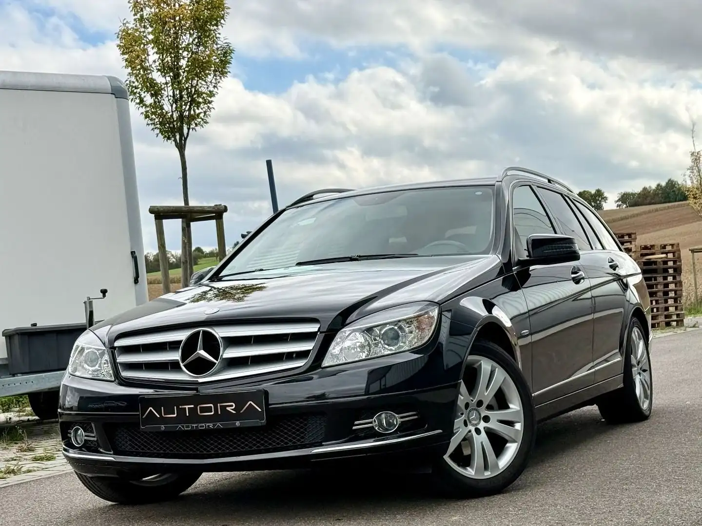 Mercedes-Benz C 180 T CGI BlueEfficiency AVANTGARDE|KLIMA|SHZ| Noir - 1