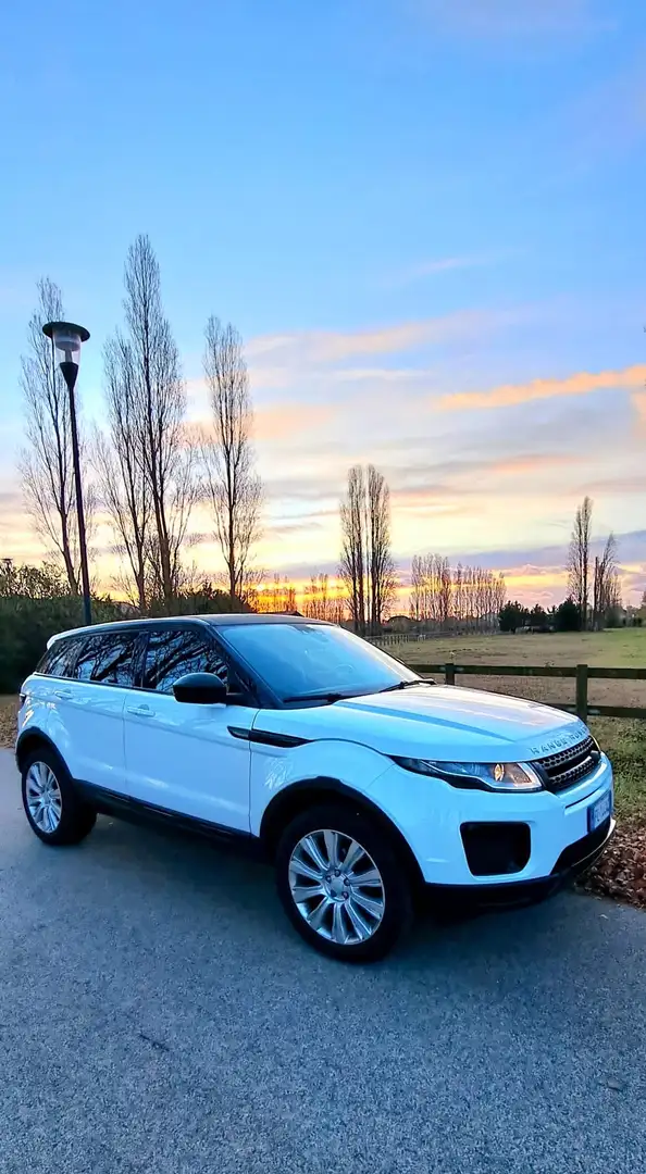 Land Rover Range Rover Evoque 5p 2.0 ed4 Urban Attitude edition 150cv euro 6 - 2