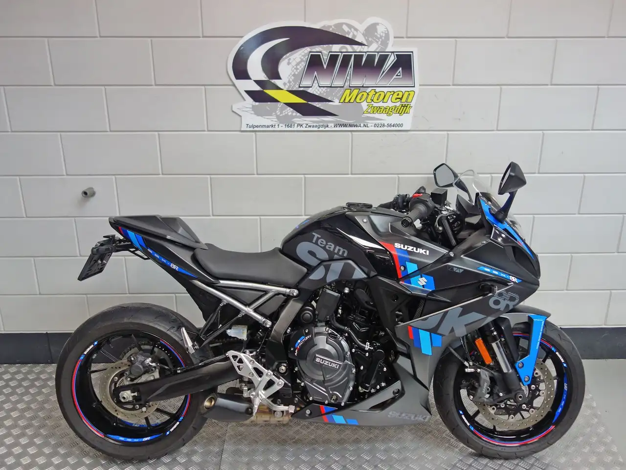 Suzuki GSX 8R
