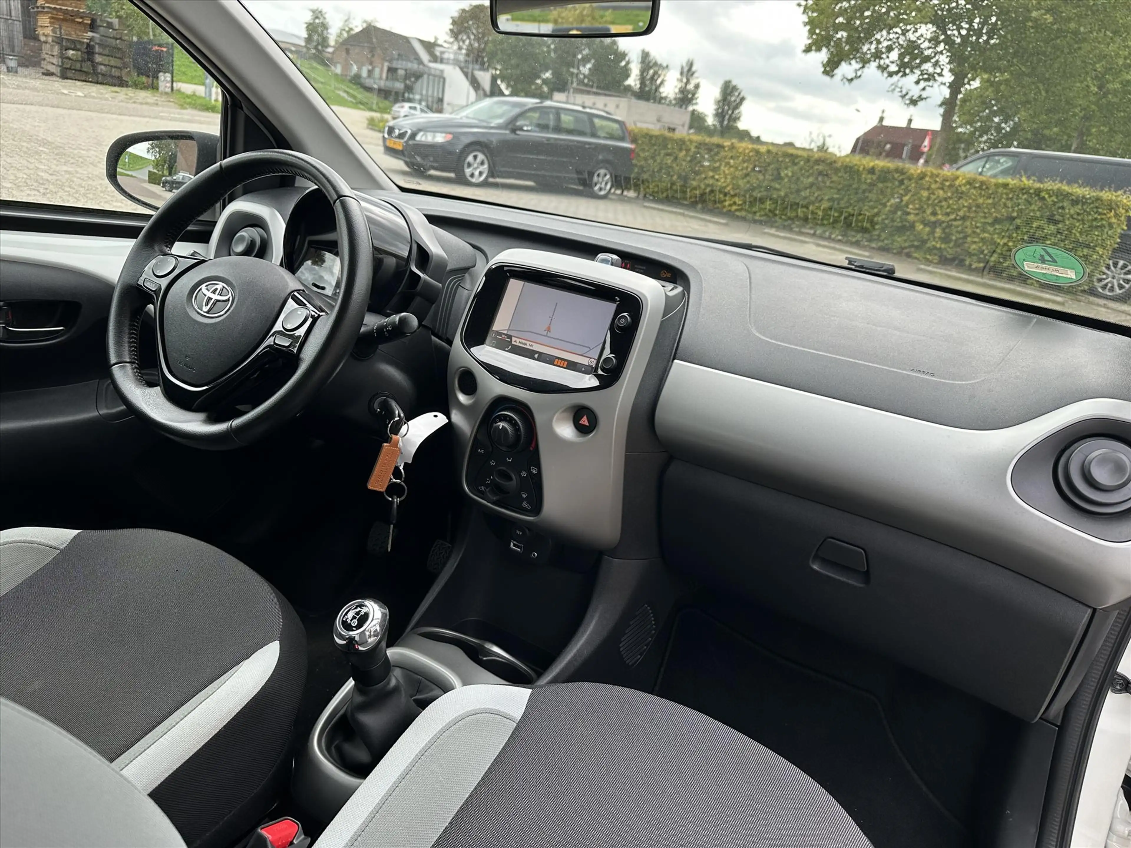 Toyota Aygo 1.0 VVT-i 69pk 5D x-cite — photo 15