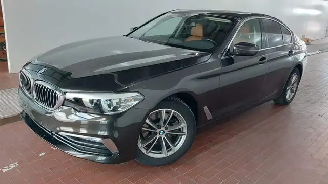 BMW 520 d Luxury / KAMERA /LEDER / MEMORY / GLASDACH