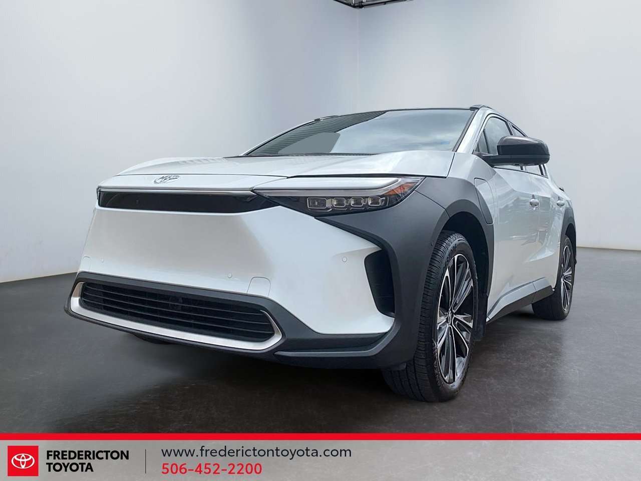 2025 Toyota bZ4X XLE