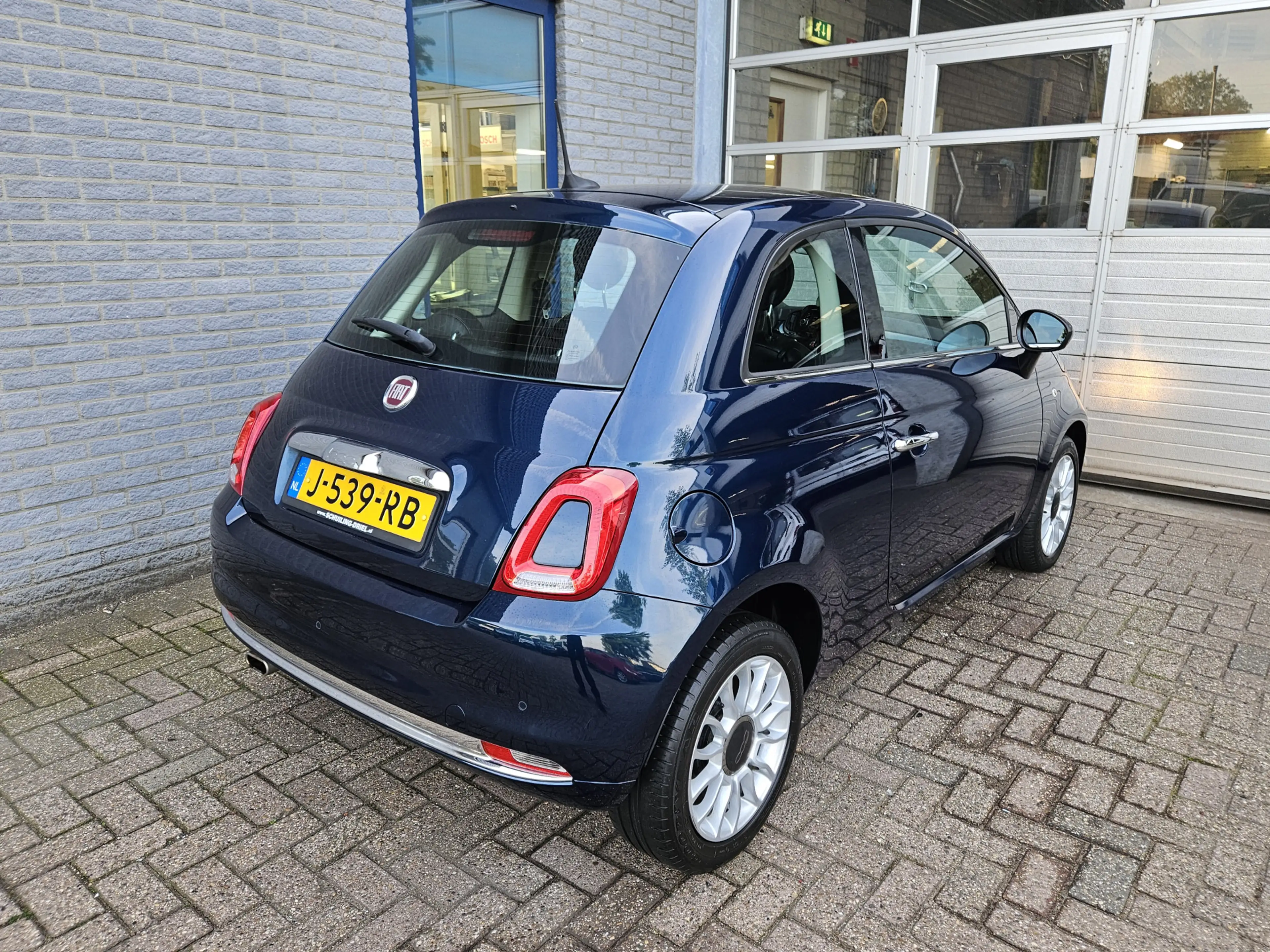 Fiat 500 1.2 Lounge Inclusief Afleveringskosten — photo 2