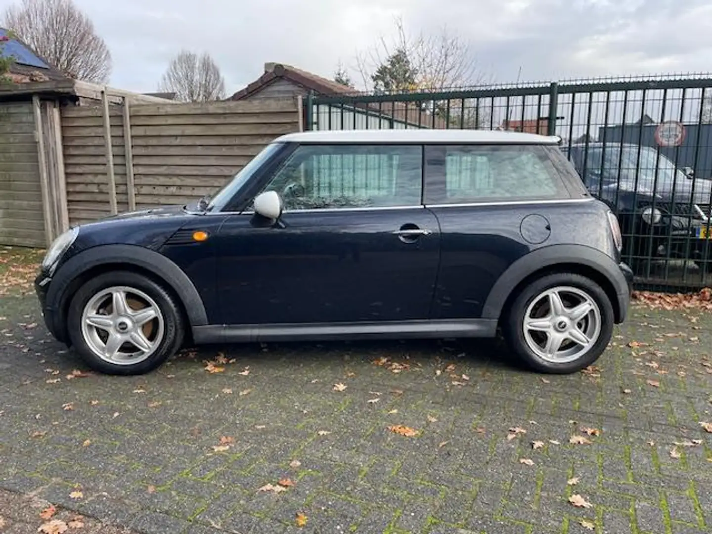 MINI Cooper Mini 1.6 Chili Noir - 2