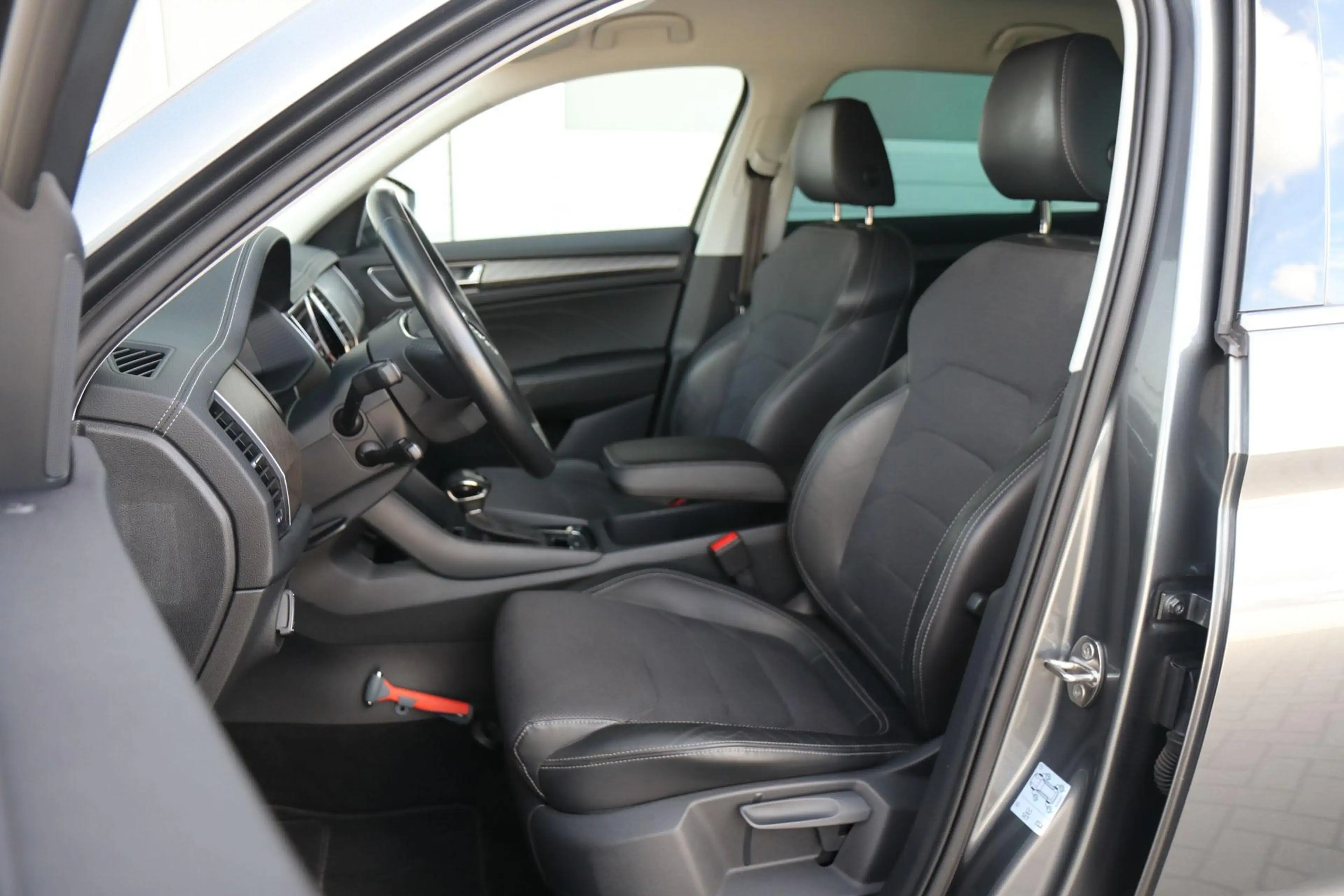 Skoda Kodiaq 1.5 TSI 150pk DSG Business Edition | Trekhaak | Ac — photo 4