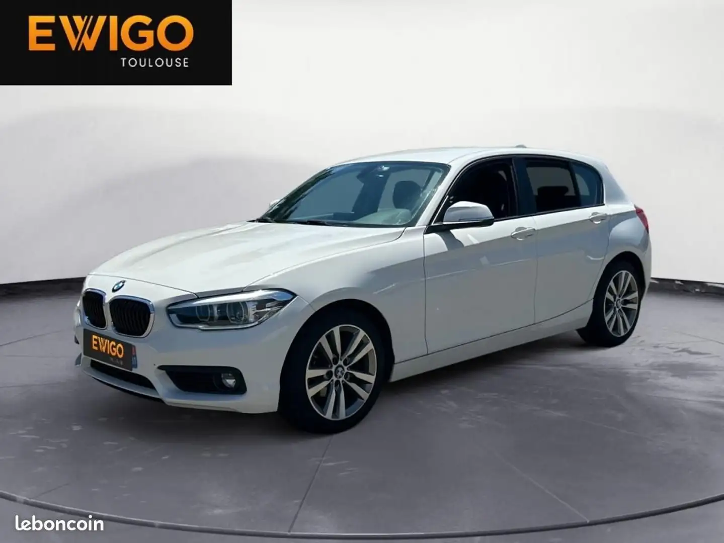 BMW 135 5 118 I 135 BUSINESS BVA Blanc - 1