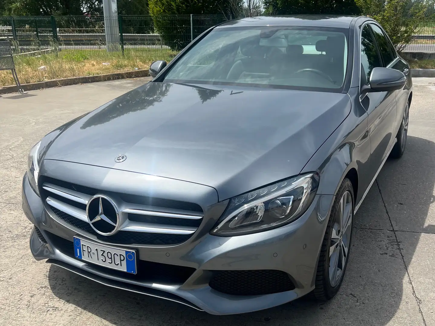 Mercedes-Benz C 220 Classe C-W205 2014 Berlinad (bt) Business auto Grigio - 1