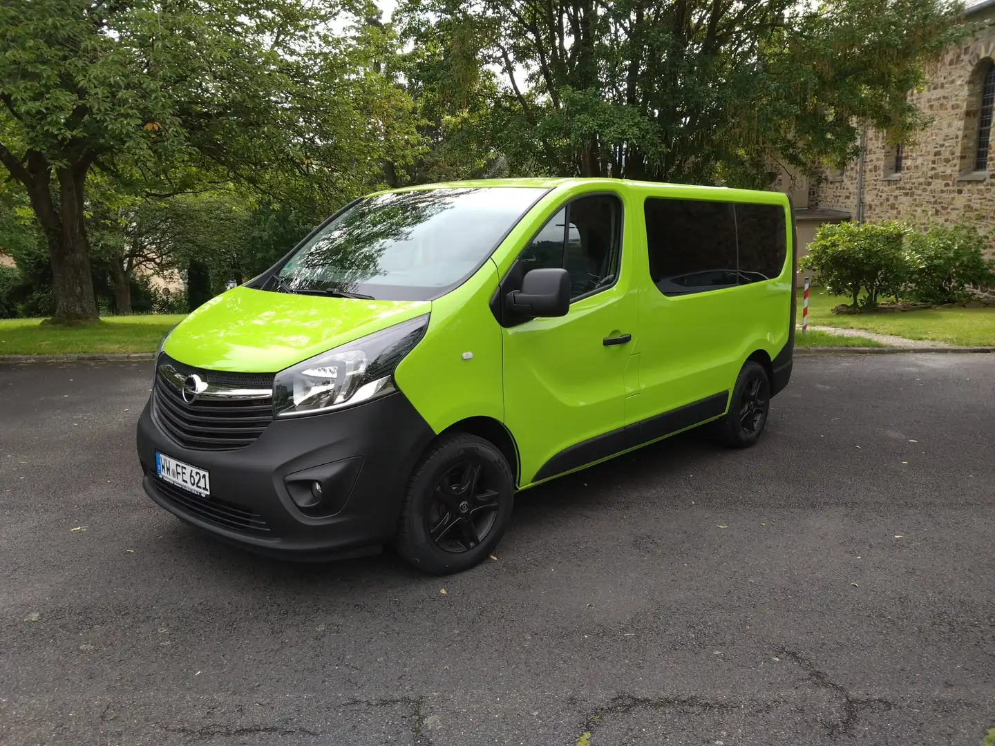 Opel Vivaro B neuer Motor L1H1 1,6 CDTI Biturbo Grün - 2