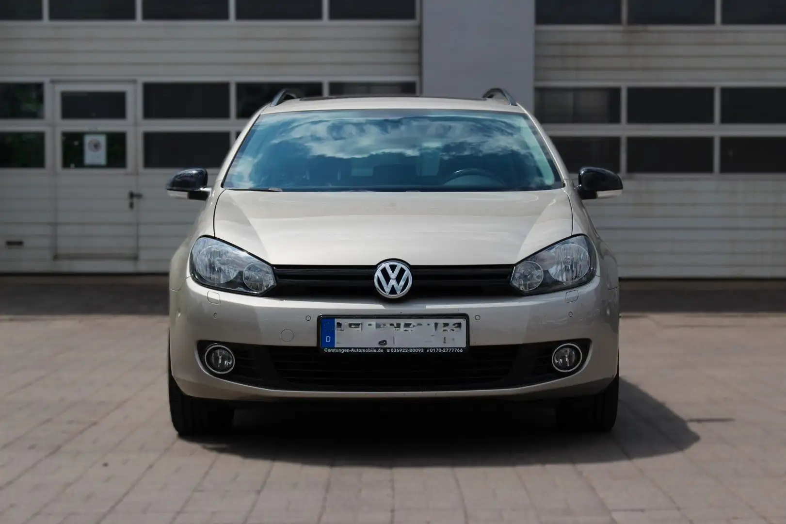 Volkswagen Golf GOLF - VARIANT - MATCH - KLIMA - PDC - PANORAMA Stříbrná - 2
