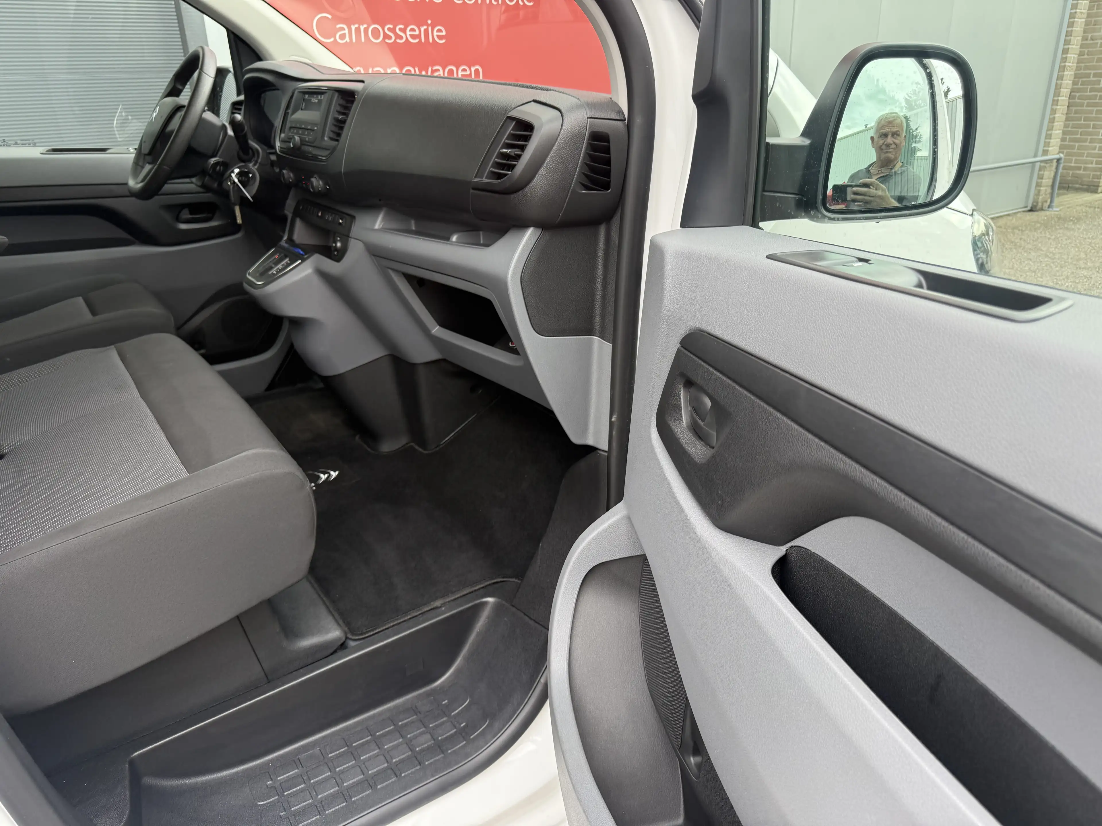 Citroen Jumpy E-JUMPY COMBI XS COMFORT 50kwh 136pk — photo 13