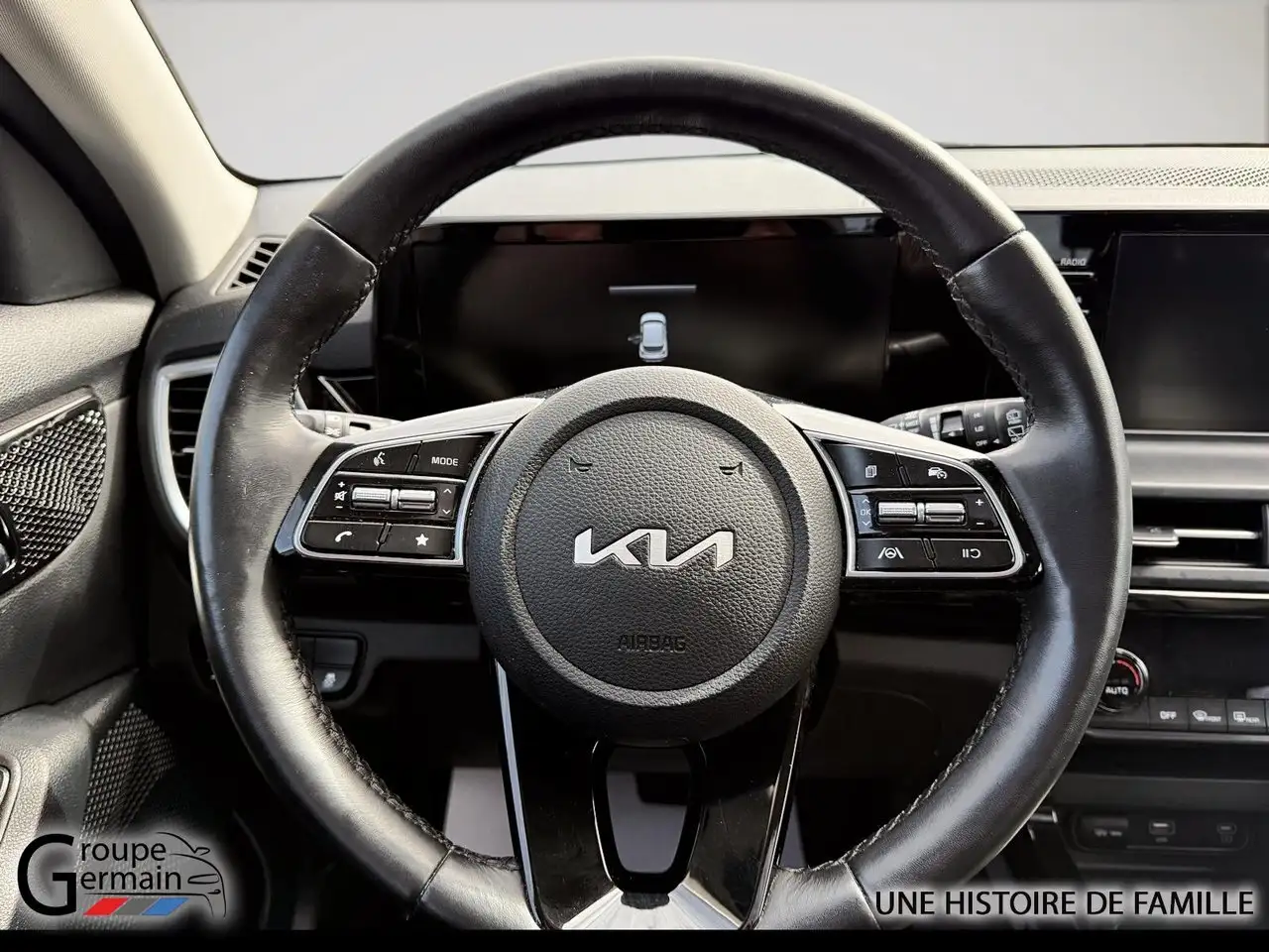 Kia Seltos photo Kia Seltos