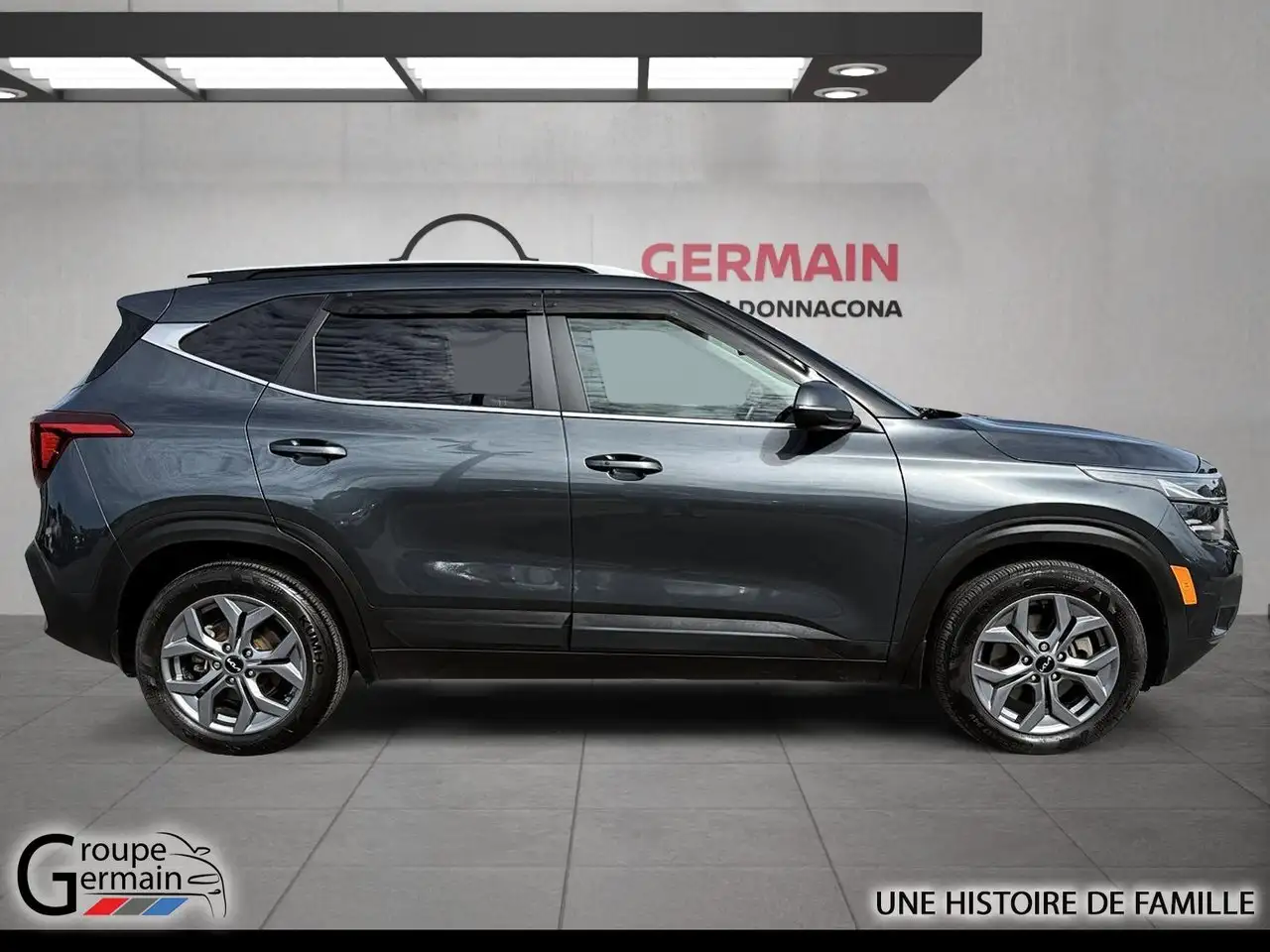 Kia Seltos photo Kia Seltos