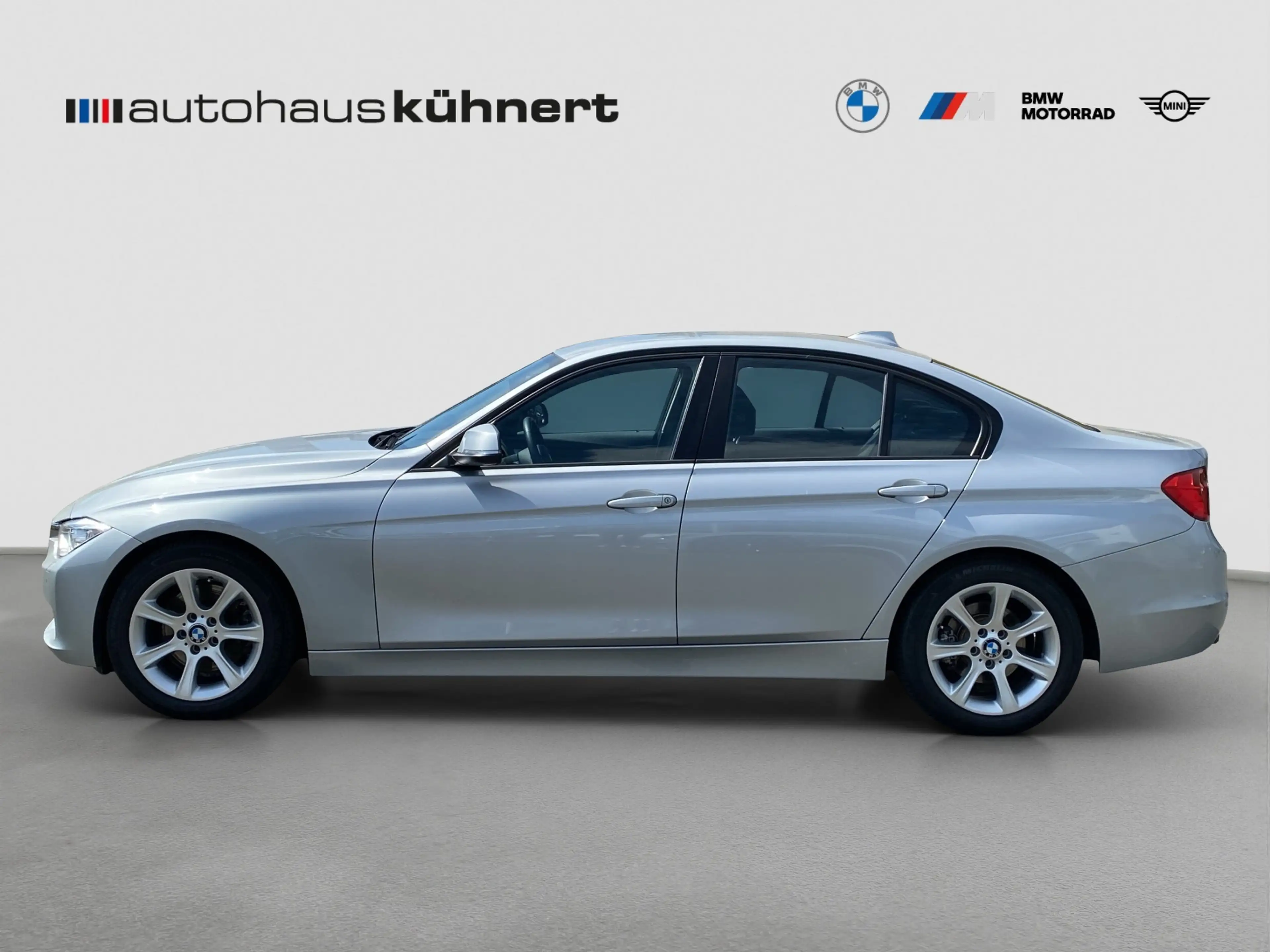BMW 328 i xDrive +nur an Händler/Export+ — photo 3