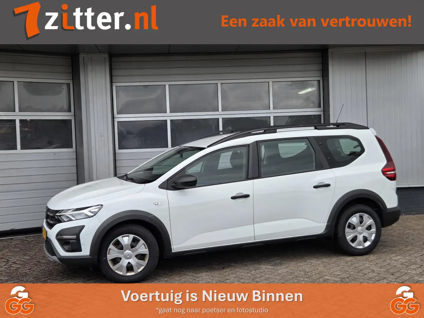 Dacia Jogger 1.0 TCe Essential 7-Persoons, Airco Wit - 1