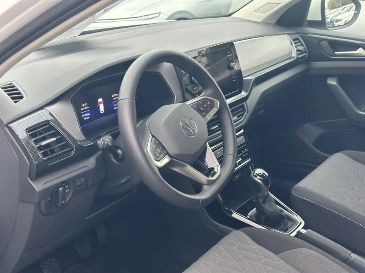 Volkswagen T-Cross 1.0 TSI Neues Modell digitales Cockpit LED ACC Na 7