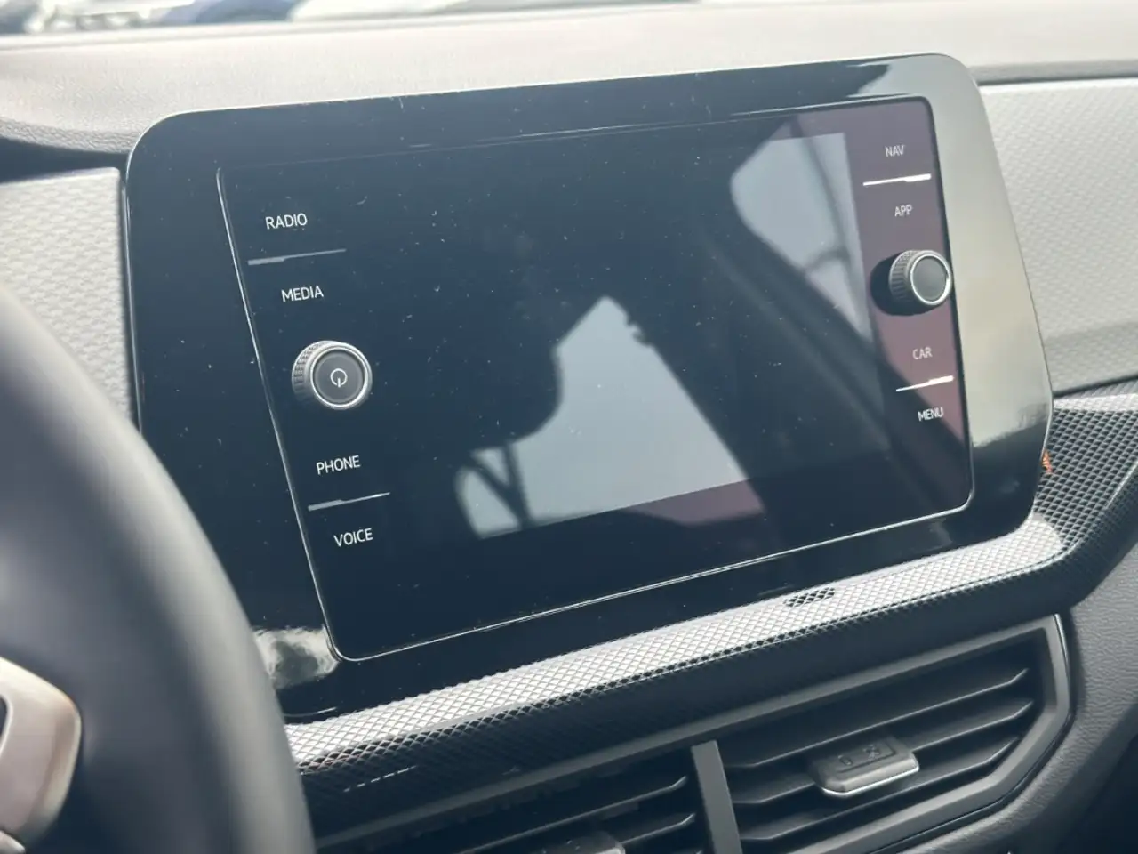 Volkswagen T-Cross 1.0 TSI Neues Modell digitales Cockpit LED ACC Na 9