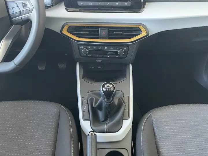 SEAT Arona 1.0 TSI St&Sp Style Special Edition 2025, foto 15