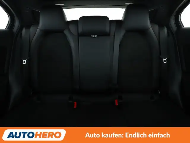 Mercedes-Benz A-Class view 15