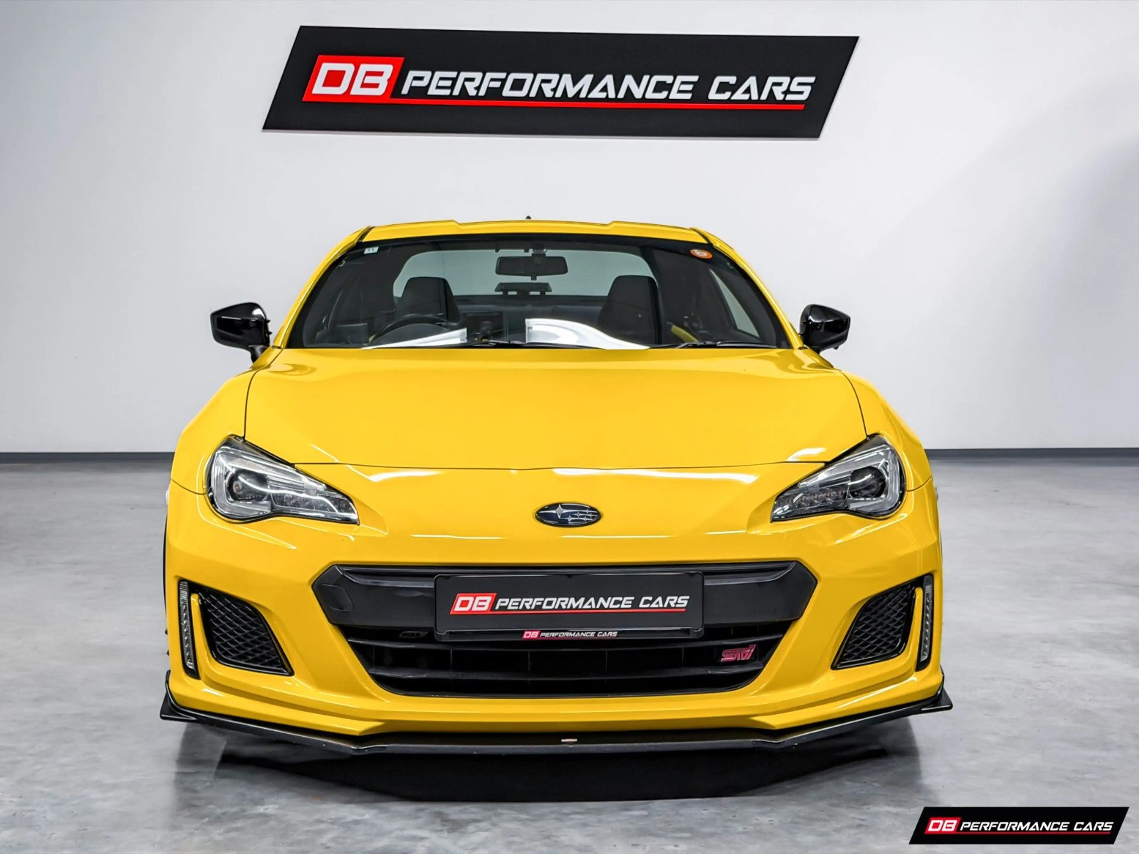 Subaru BRZ Yellow Edition, STI, 1er/100, JDM — photo 6