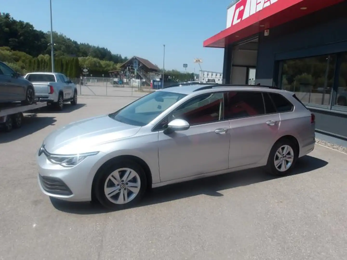Volkswagen Golf Variant Life Silber - 1