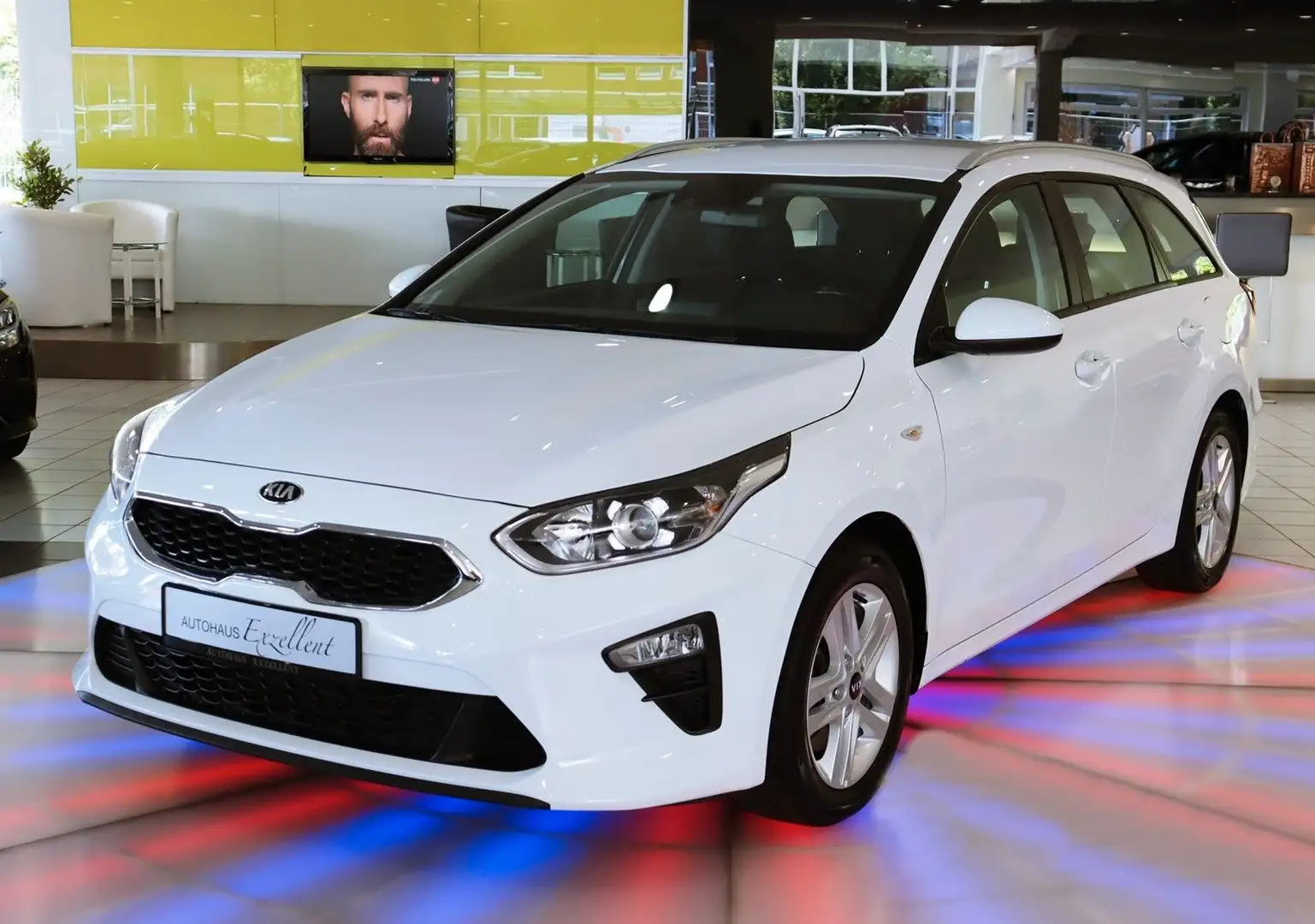 Kia Ceed SW / cee'd SW Edition 7*KAMERA*KLIMA*SHZ*PDC Blanc - 1