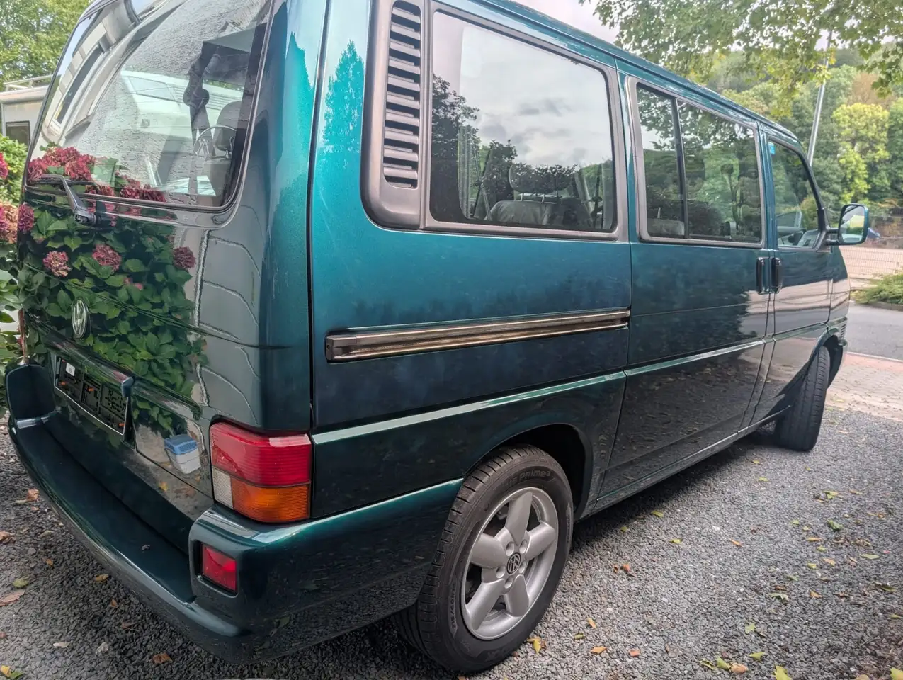 Volkswagen T4 Multivan VR6 7DC UL3 Autm., foto 3