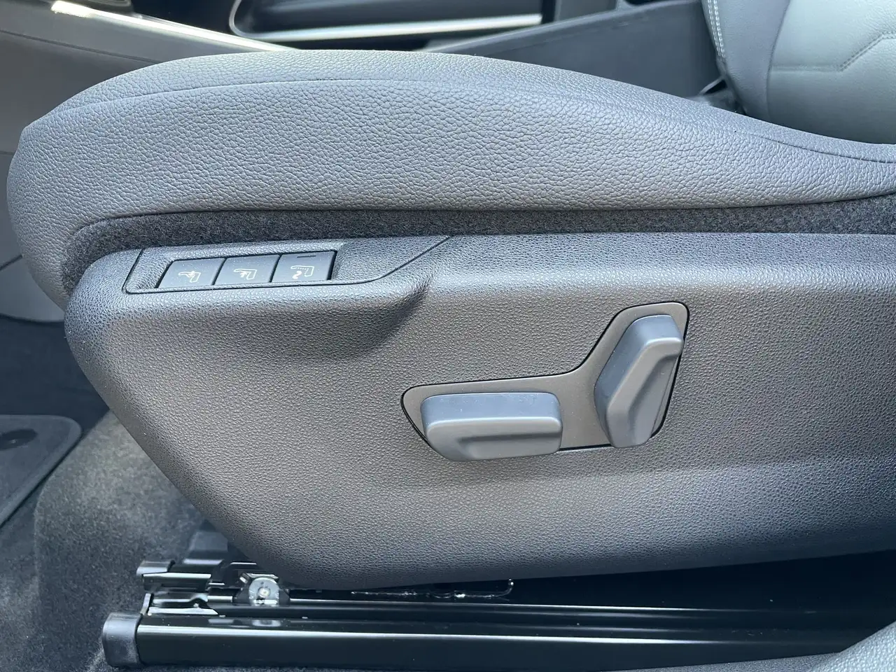 Jeep Avenger Avenger 1.2 Turbo 110 CV MHEV Summit #Leather.&.Winter.Pack 15