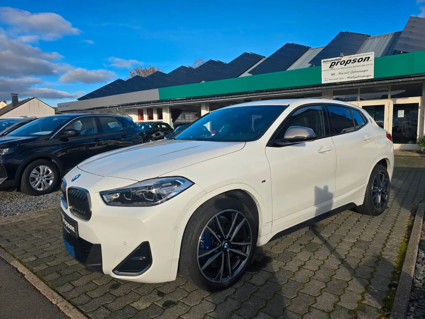 BMW X2 xDrive M35 i 19"ALU LED NAVI Blanc - 2