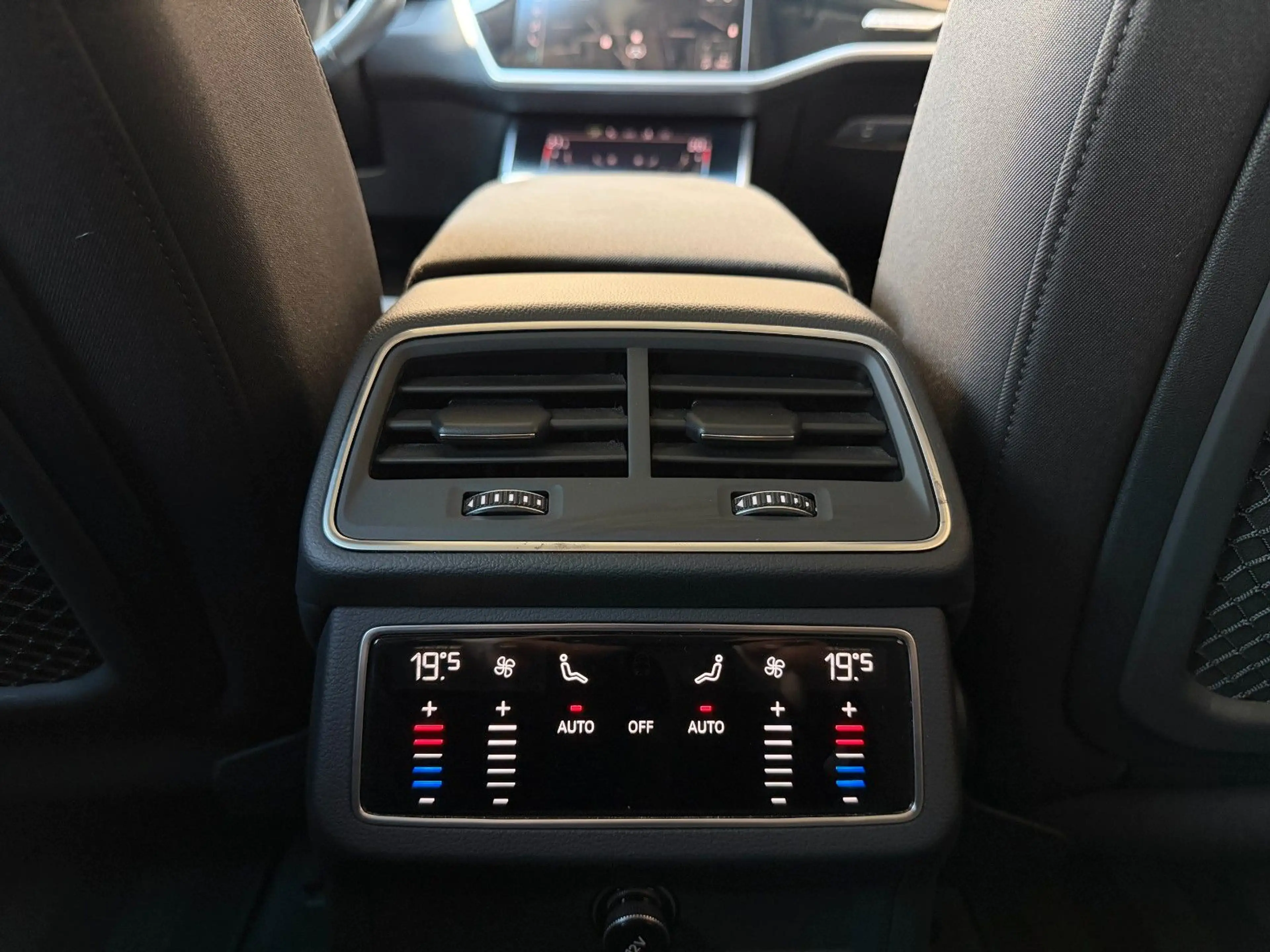 Audi A7 Sportback 50 TFSI e quattro ACC*Virtual — photo 24