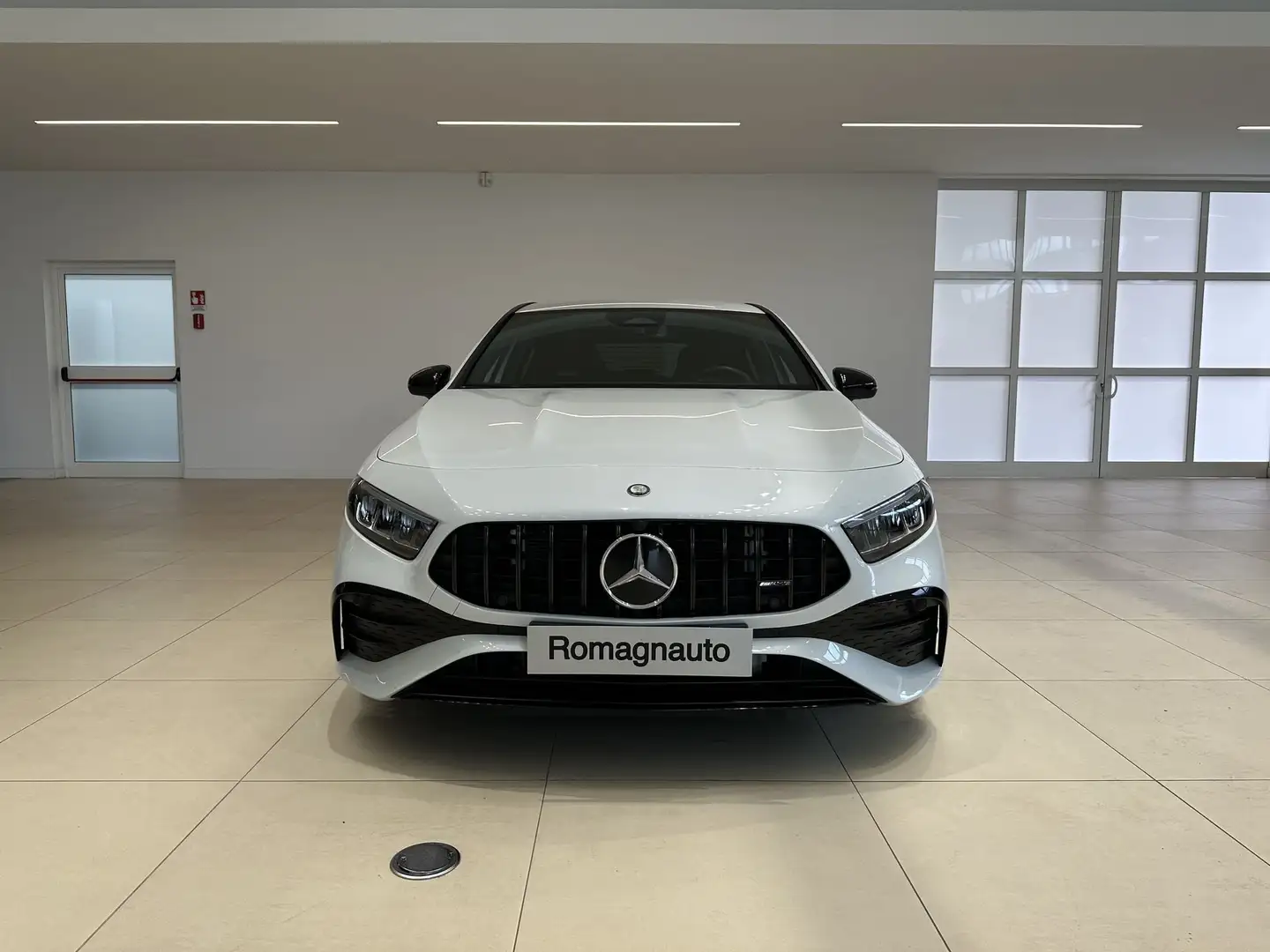 Mercedes-Benz A 35 AMG A 35 AMG 4Matic Advanced Plus AMG Line Blanc - 2