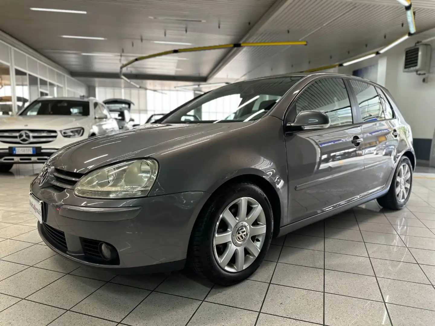 Volkswagen Golf 1.9 TDI 5p. Sportline - UNICO PROPRIETARIO Grigio - 2