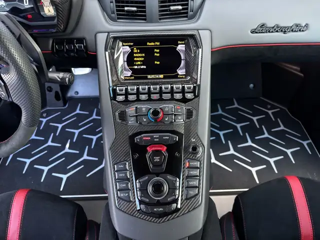 Lamborghini Aventador Roadster SVJ LP770-4 Ansicht 12