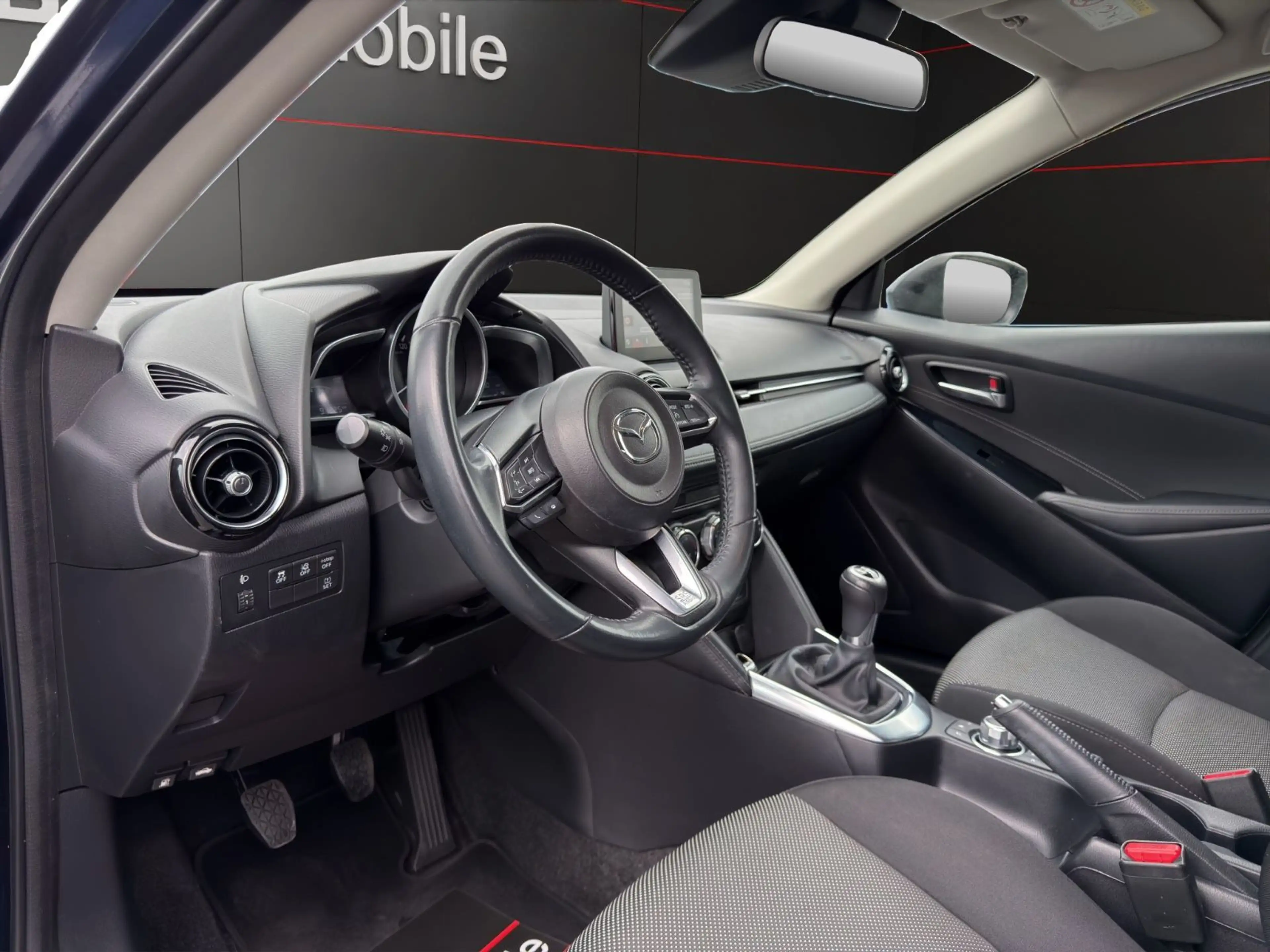 Mazda 2 Lim. Sports-Line — photo 12