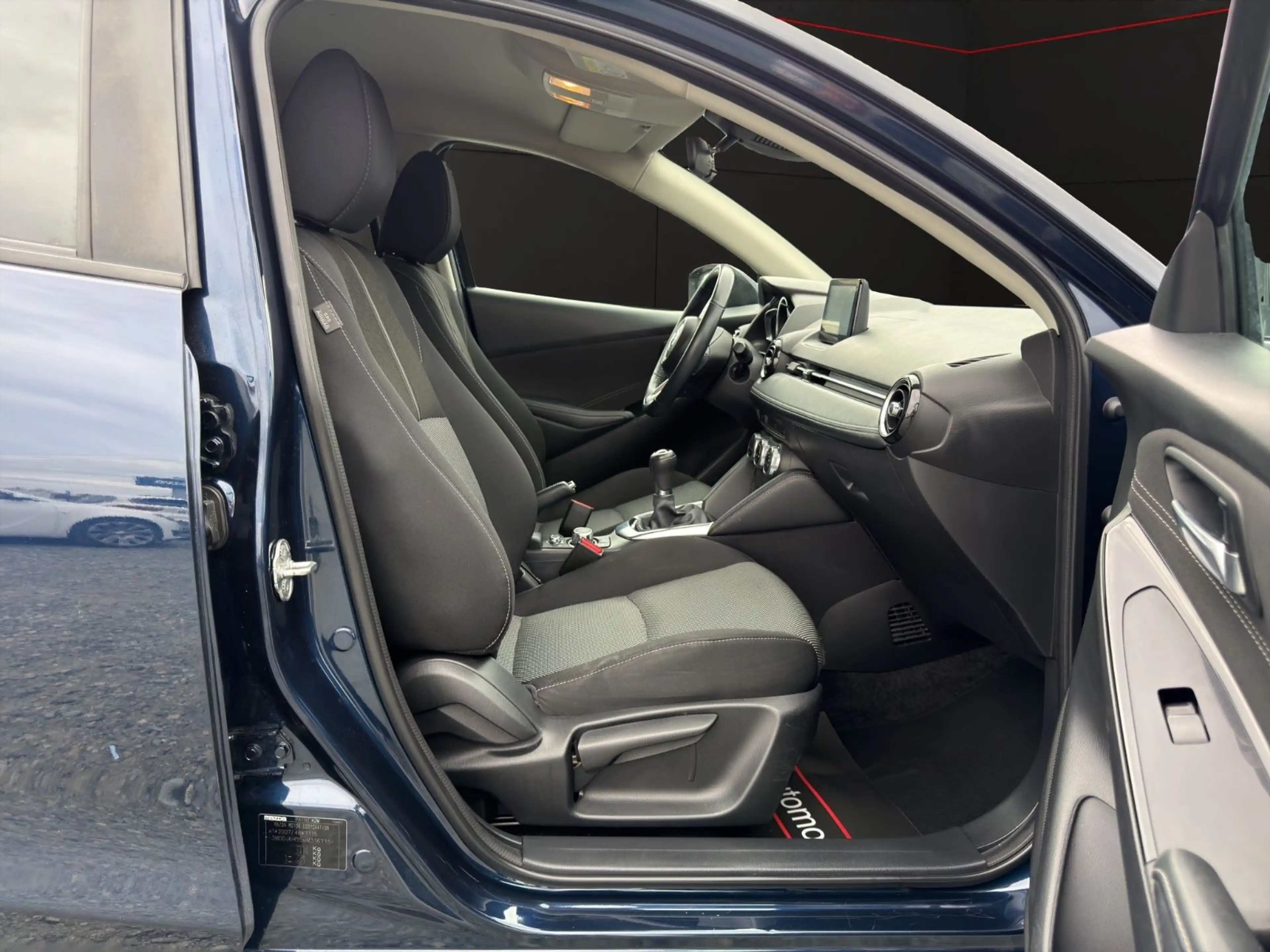 Mazda 2 Lim. Sports-Line — photo 14