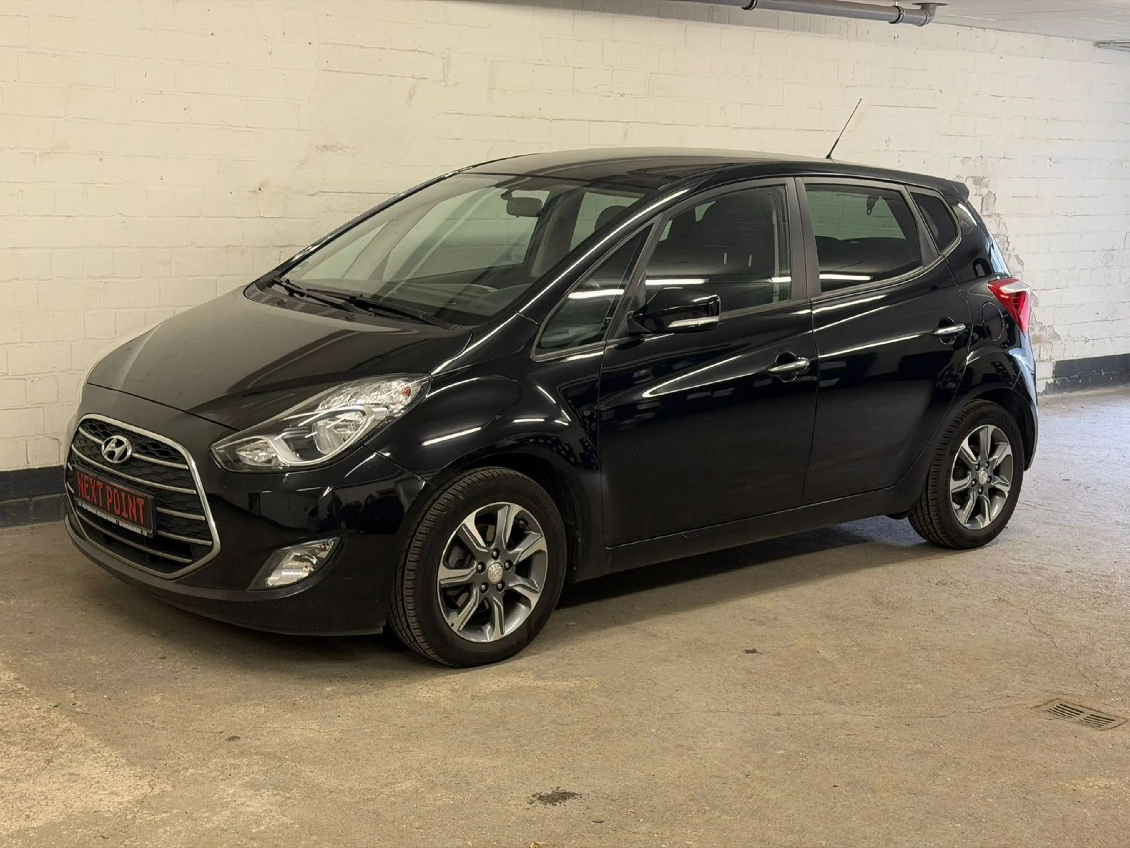 Hyundai iX20 blue Passion, 125 PS, 1 Hand