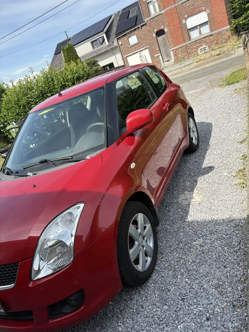Suzuki Swift Rouge - 2