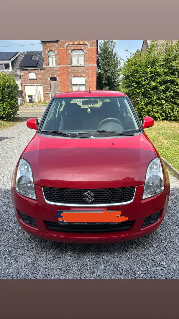 Suzuki Swift Rouge - 1