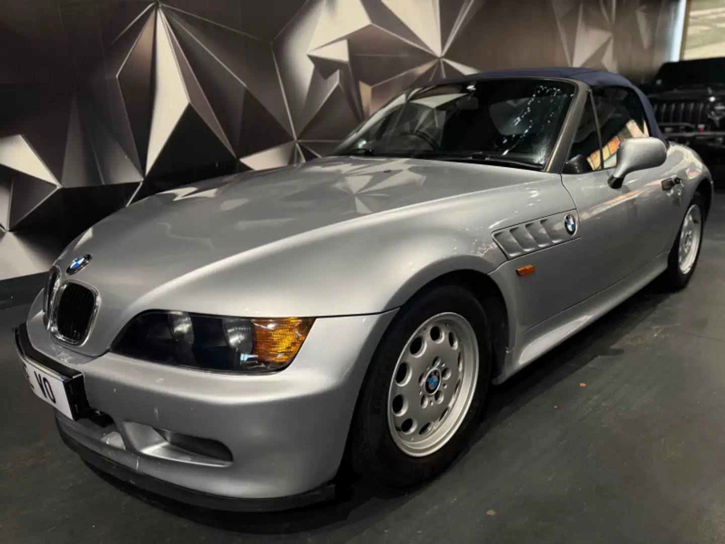 BMW Z3 (E36) 1.9I 140CH Gris - 1