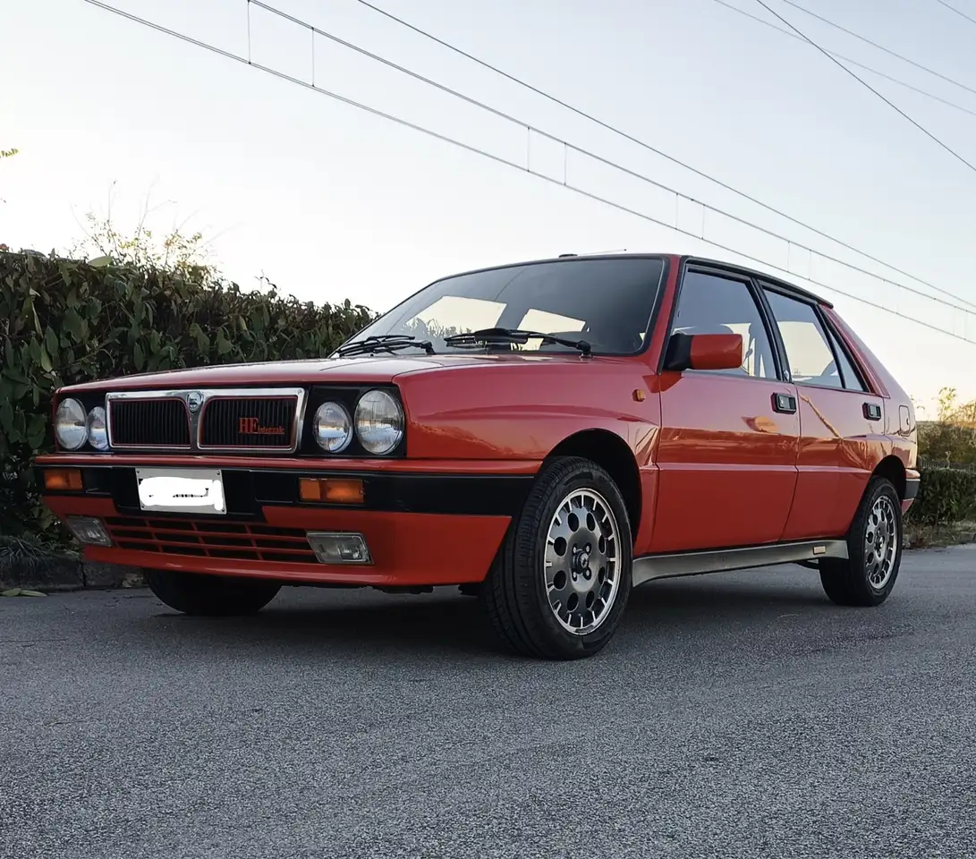 Lancia Delta 2.0 integrale, foto 1