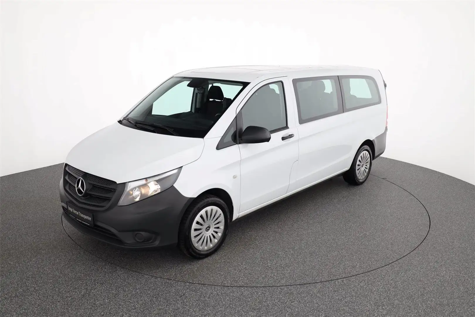 Mercedes-Benz Vito Tourer 114 CDi 4x4  9-Sitze extralang Weiß - 2