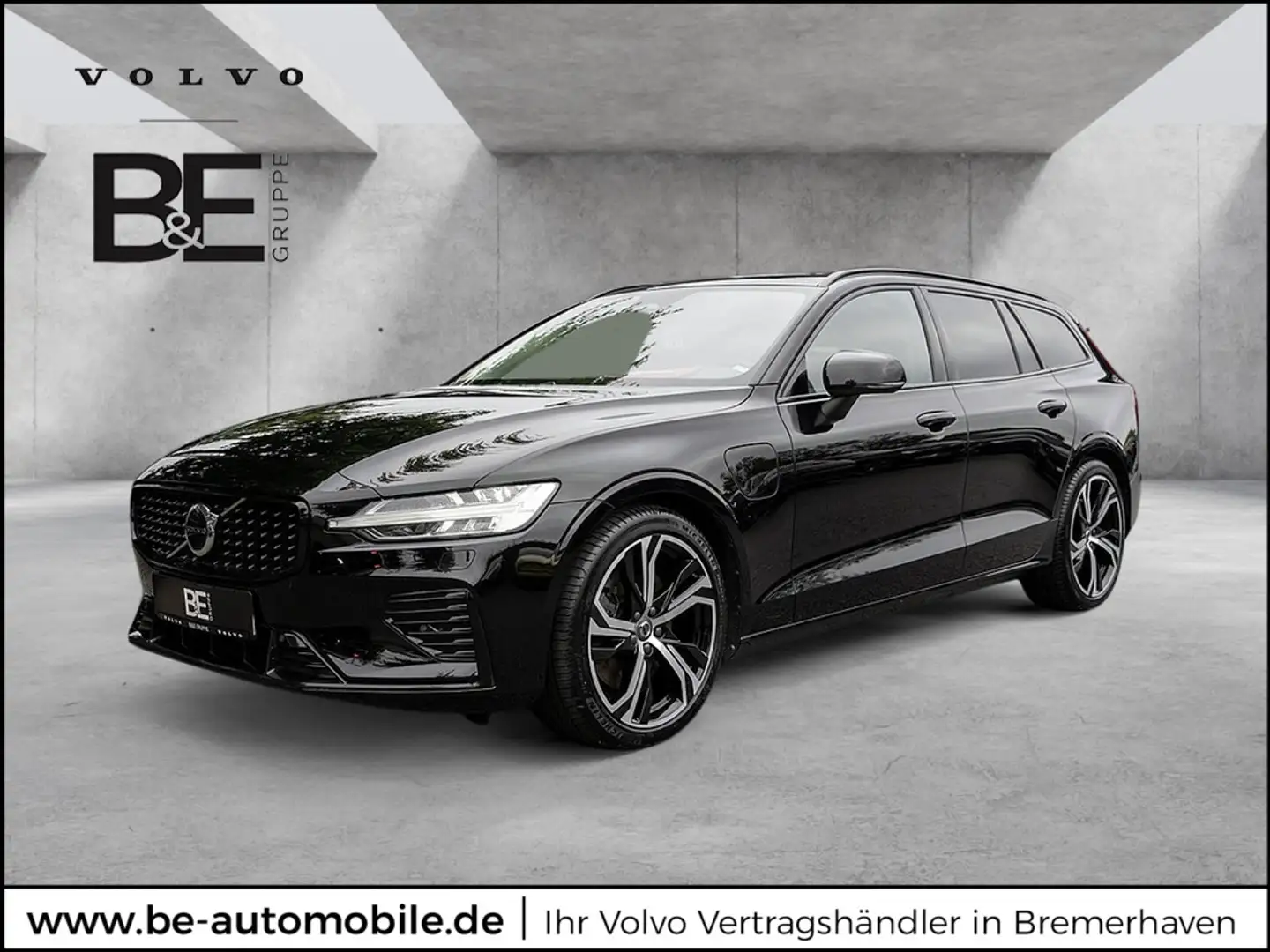 Volvo V60 T8 Plus Dark Recharge Plug-In Hybrid AWD Zwart - 1