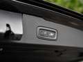 Volvo V60 T8 Plus Dark Recharge Plug-In Hybrid AWD Zwart - thumbnail 26