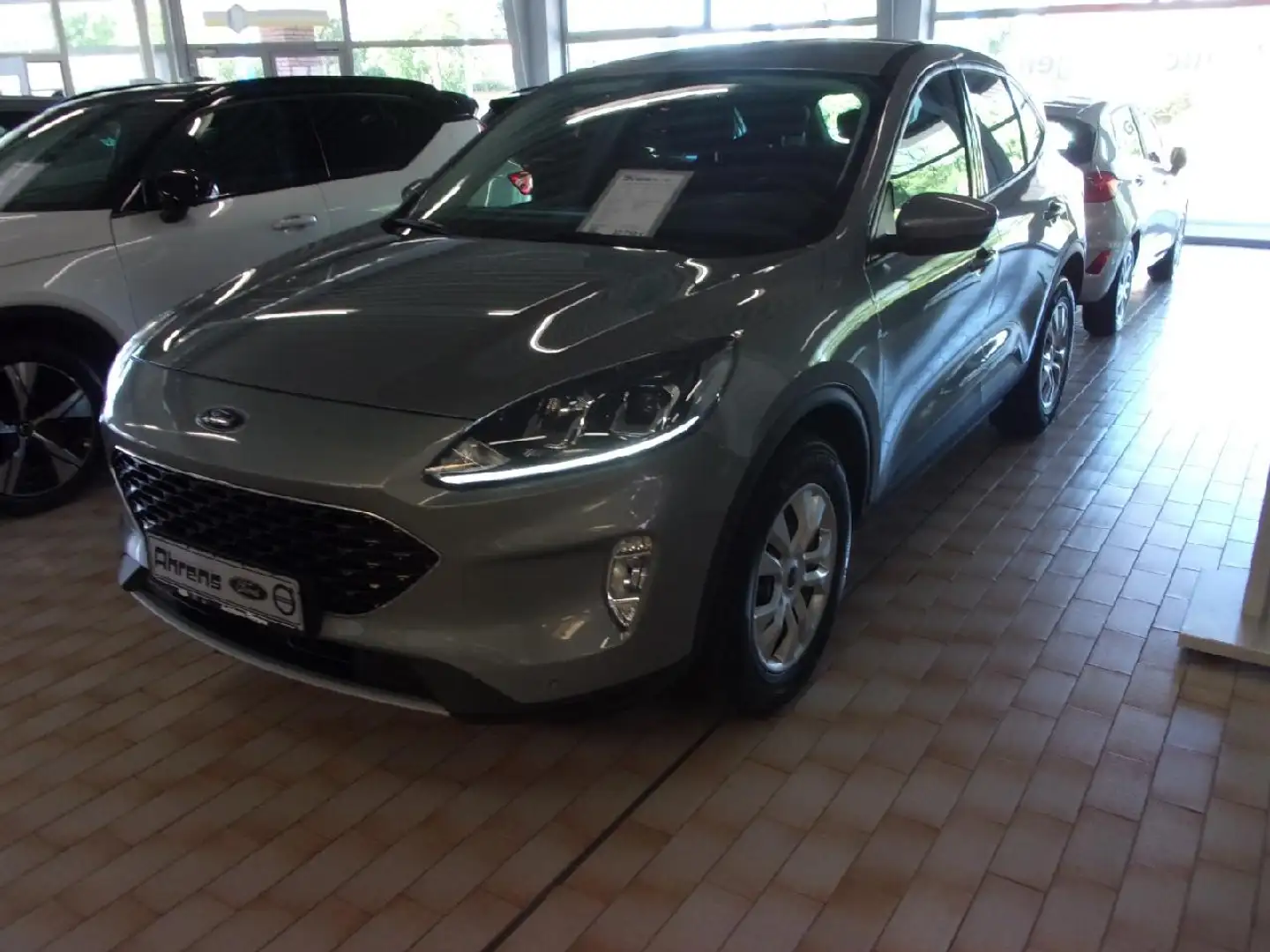 Ford Kuga Cool & Connect Gris - 1