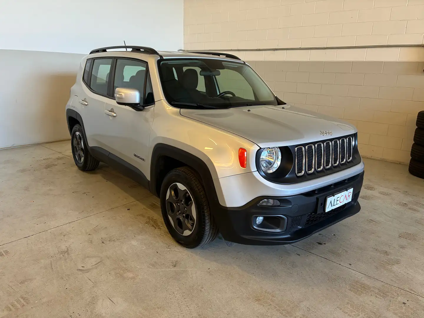 Jeep Renegade Renegade 1.4 tjt Longitude fwd 120cv Gpl Argent - 2