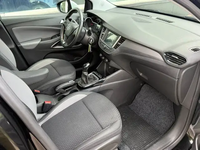 Opel Crossland X view 14