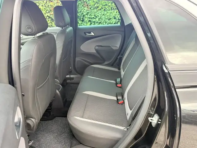 Opel Crossland X view 12