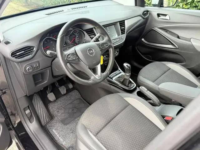 Opel Crossland X view 10